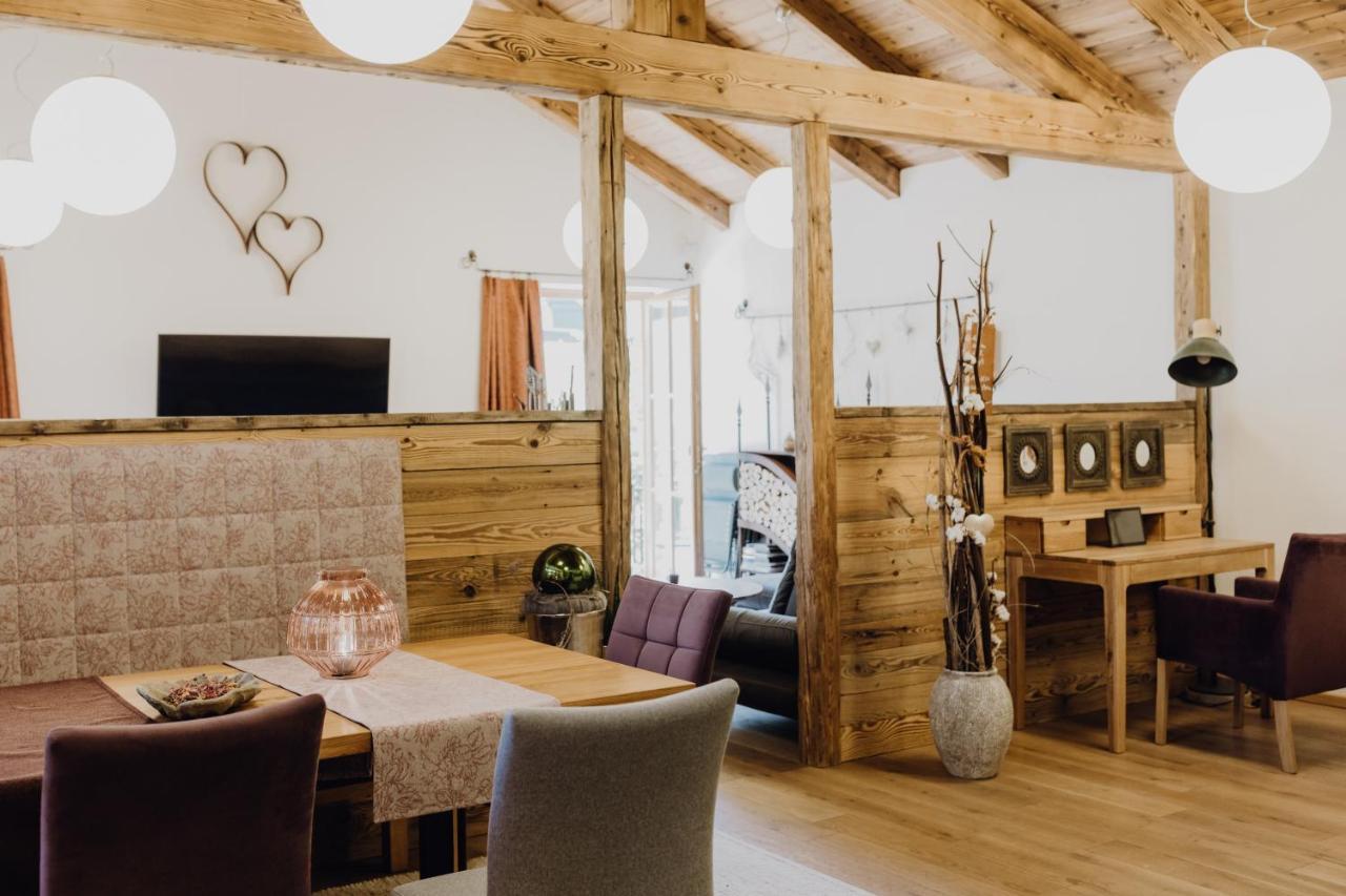 Exklusives Loft "Auszeit Fuer2" Apartment Lofer Exterior foto